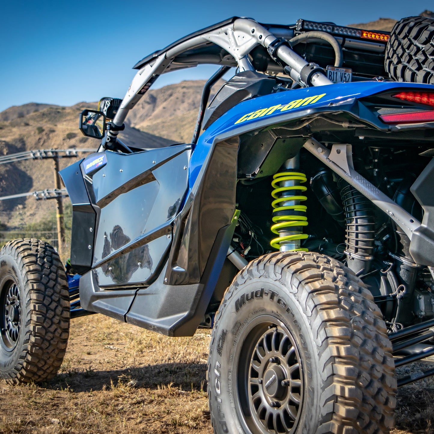 DRT CAX3FD1 – Can-Am X3 2017+ ABS Fenders (Front and Rear)